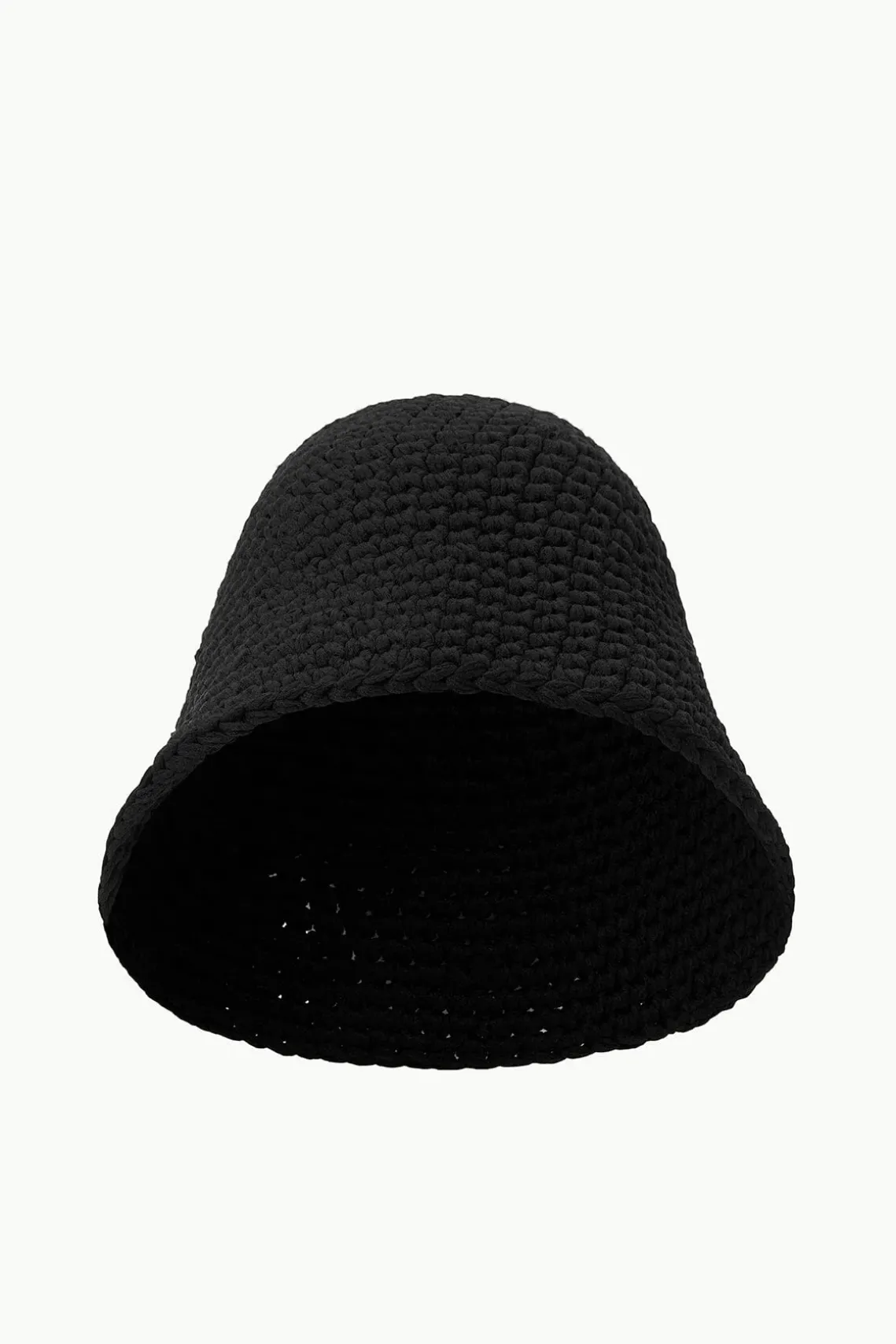 CROCHET HAT BLACK