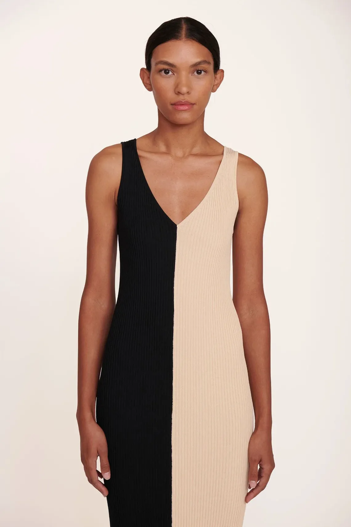 DANA DRESS BUFF BLACK