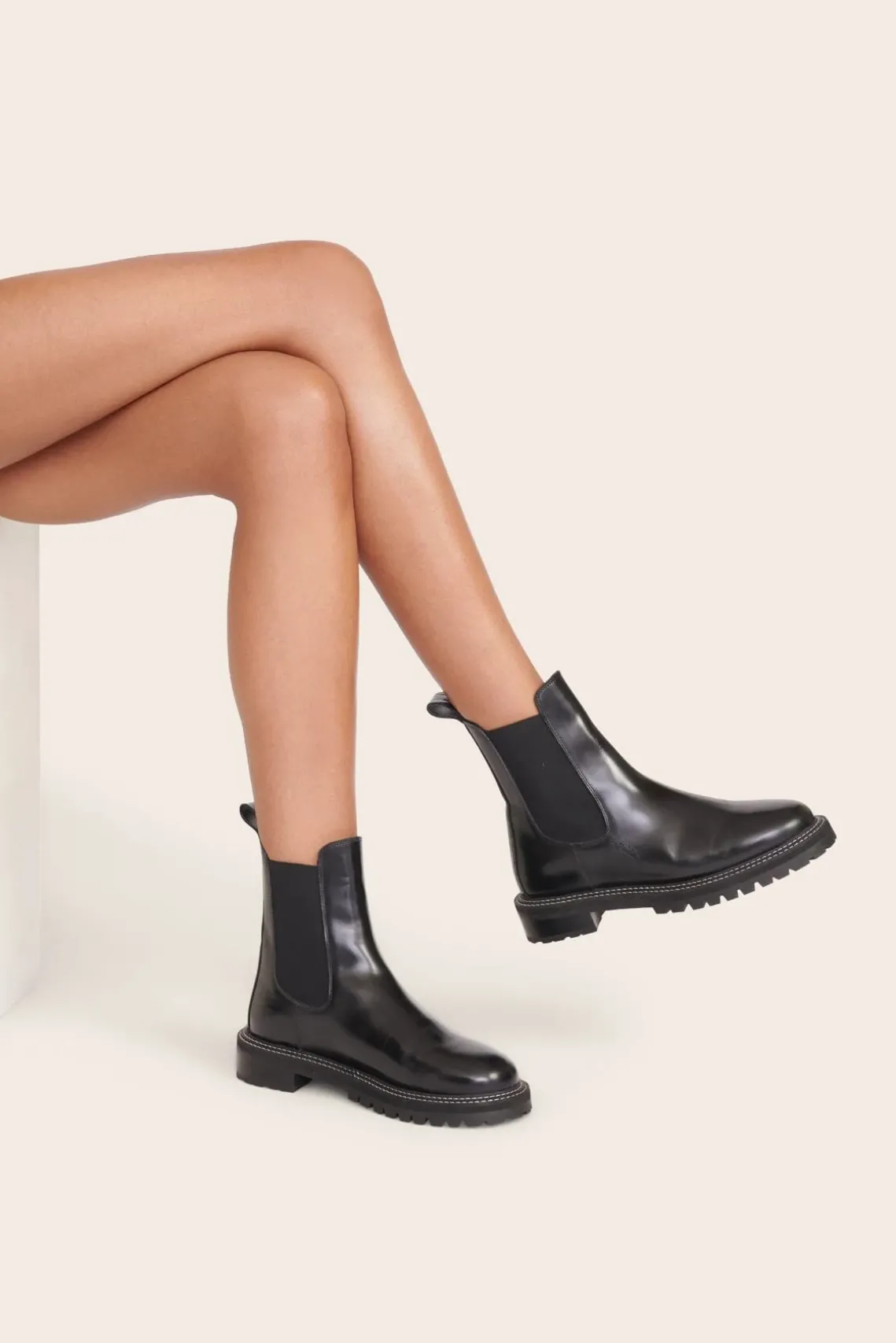 DUTCH BOOT BLACK