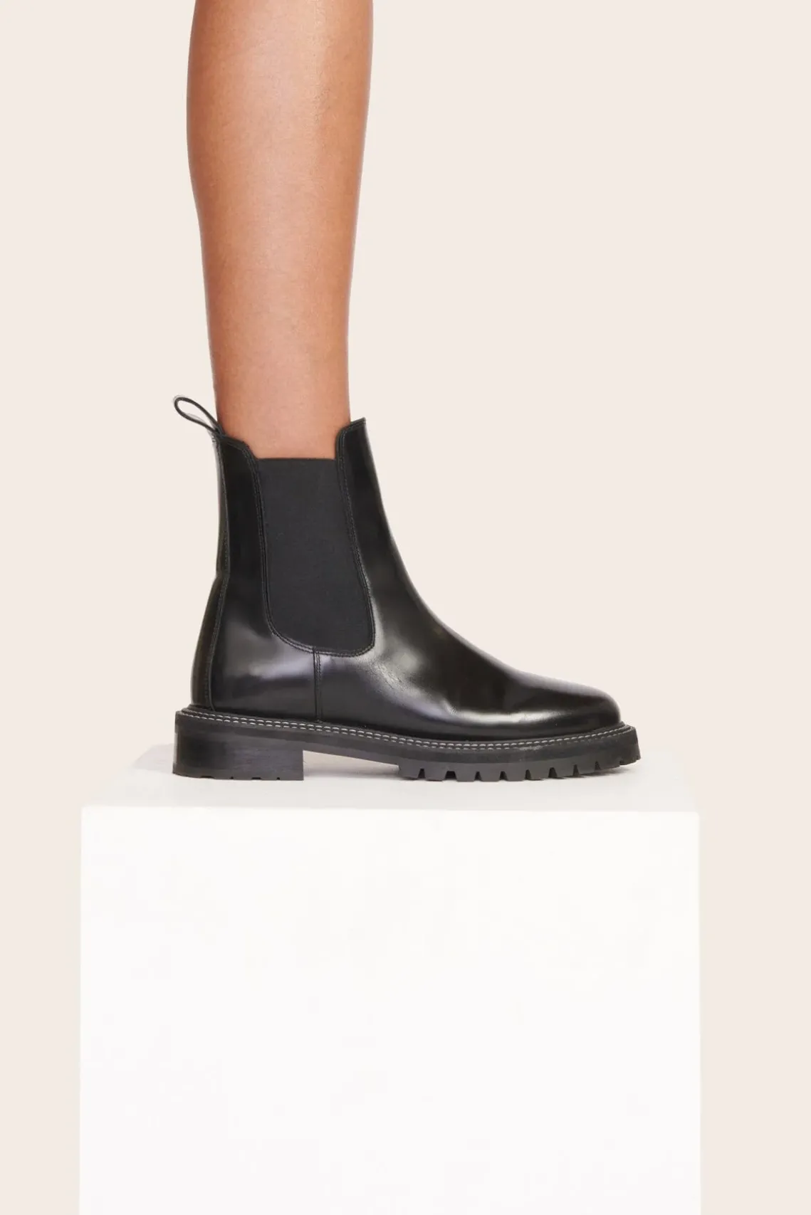 DUTCH BOOT BLACK