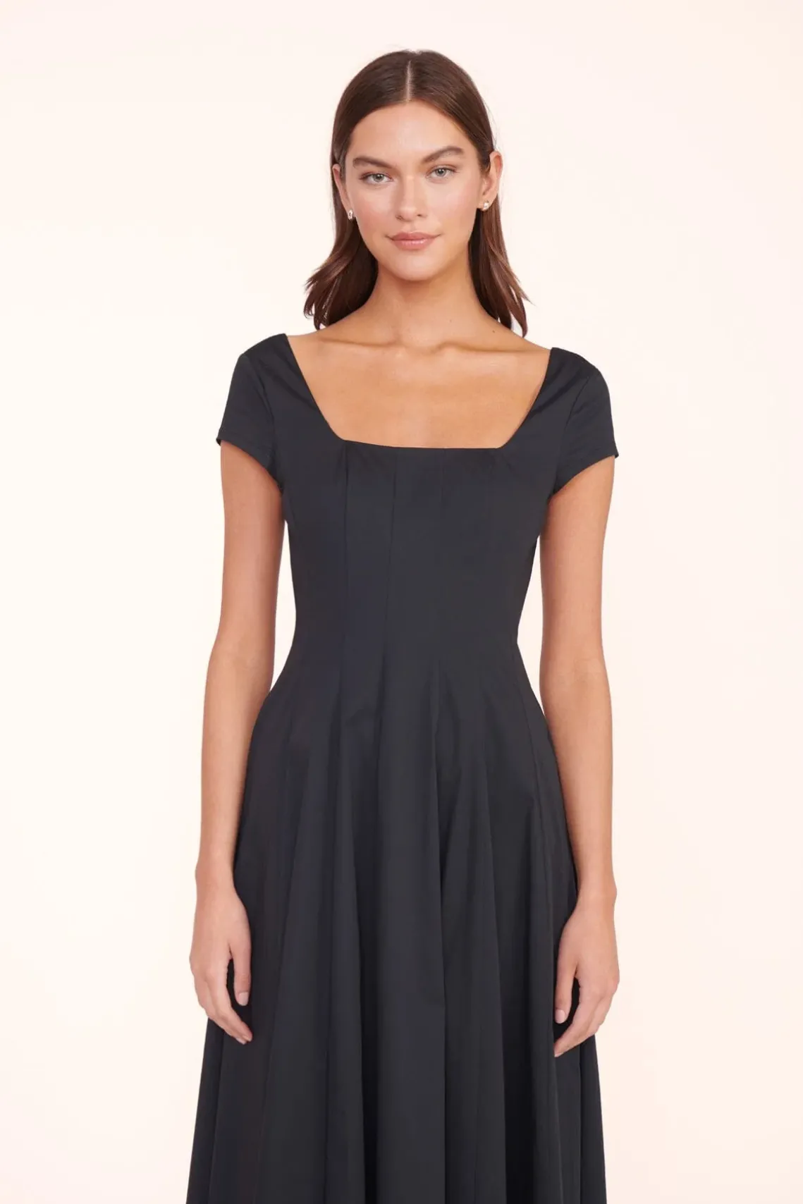 MAXI SHORT SLEEVE WELLS DRESS BLACK