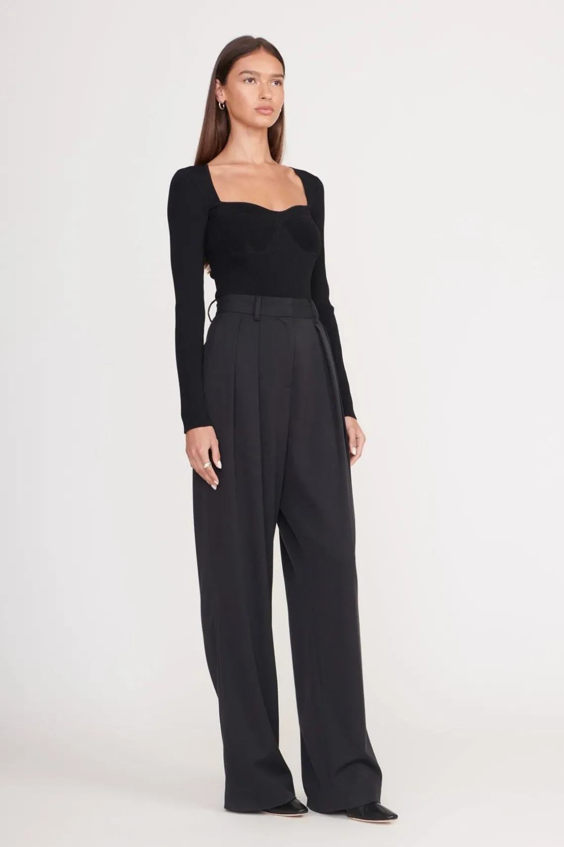 SILHOUETTE TOP BLACK