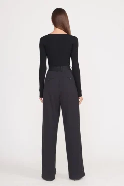 SILHOUETTE TOP BLACK