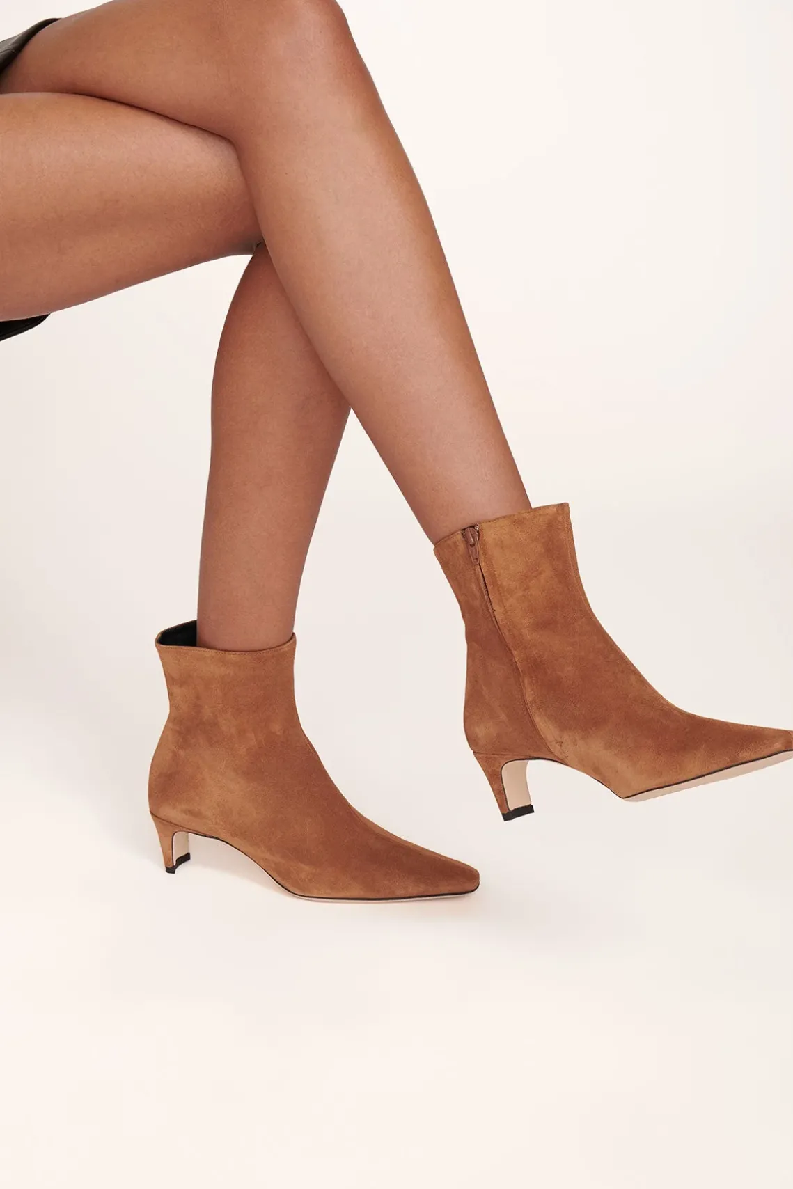 WALLY ANKLE BOOT TAN SUEDE